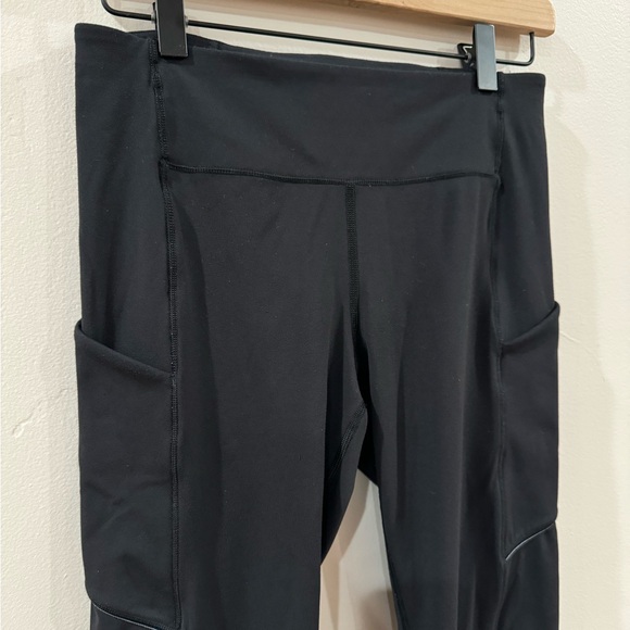 lululemon speed up tight 28” size 6 - Picture 6 of 12
